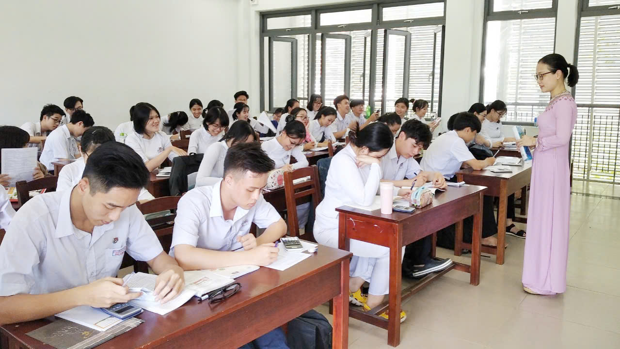 Thừa - Thiếu Biên Chế Giáo Viên: Giải Pháp Khắc Phục Cần Thực Hiện Ngay