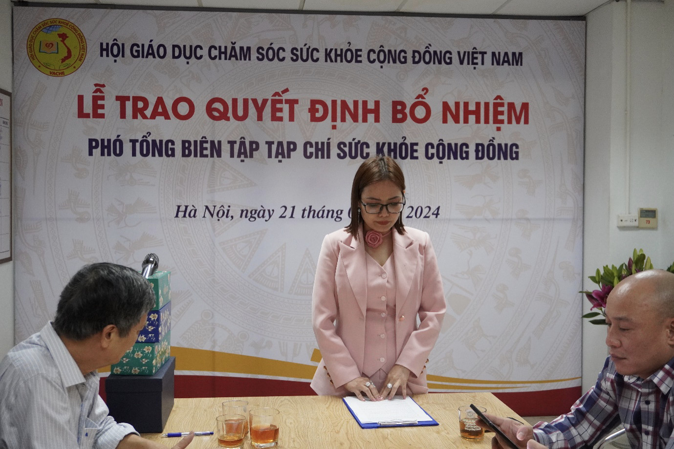 Nhà báo Chu Loan được bổ nhiệm Phó Tổng Biên tập Tạp chí Sức Khỏe Cộng Đồng
