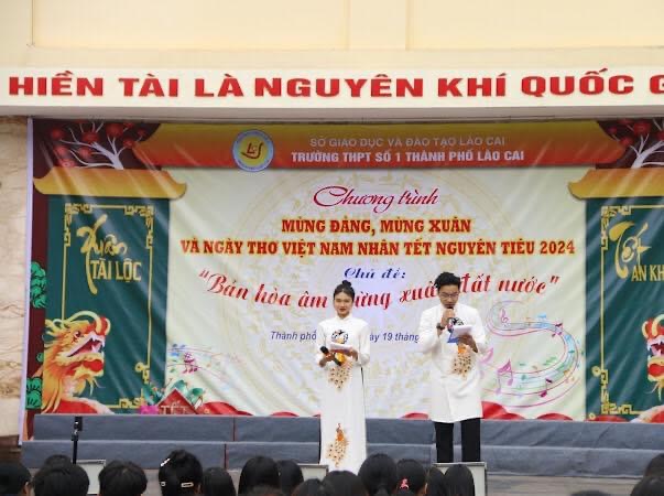 Trường THPT số 1 thành phố Lào Cai tổ chức chương trình “MỪNG ĐẢNG, MỪNG XUÂN VÀ NGÀY THƠ VIỆT NAM NHÂN TẾT NGUYÊN TIÊU 2024”