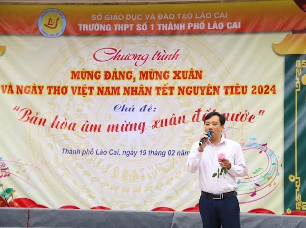 Trường THPT số 1 thành phố Lào Cai tổ chức chương trình “MỪNG ĐẢNG, MỪNG XUÂN VÀ NGÀY THƠ VIỆT NAM NHÂN TẾT NGUYÊN TIÊU 2024”
