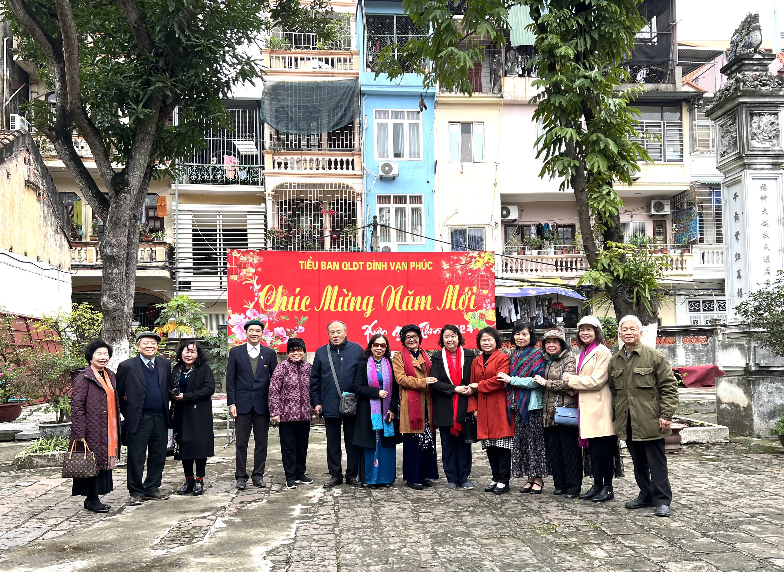 BUỔI GẶP MẶT ẤM ÁP, TRÀN ĐẦY NGHĨA TÌNH