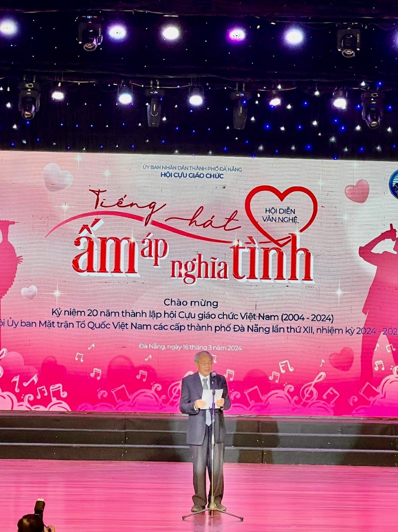 “Tiếng hát ấm áp nghĩa tình” chào mừng kỷ niệm 20 năm thành lập Hội CGC VN ( 2004-2024 ) và chào mừng Đại hội UBMTTQVN các cấp thành phố Đà Nẵng nhiệm kỳ 2024 -2029.