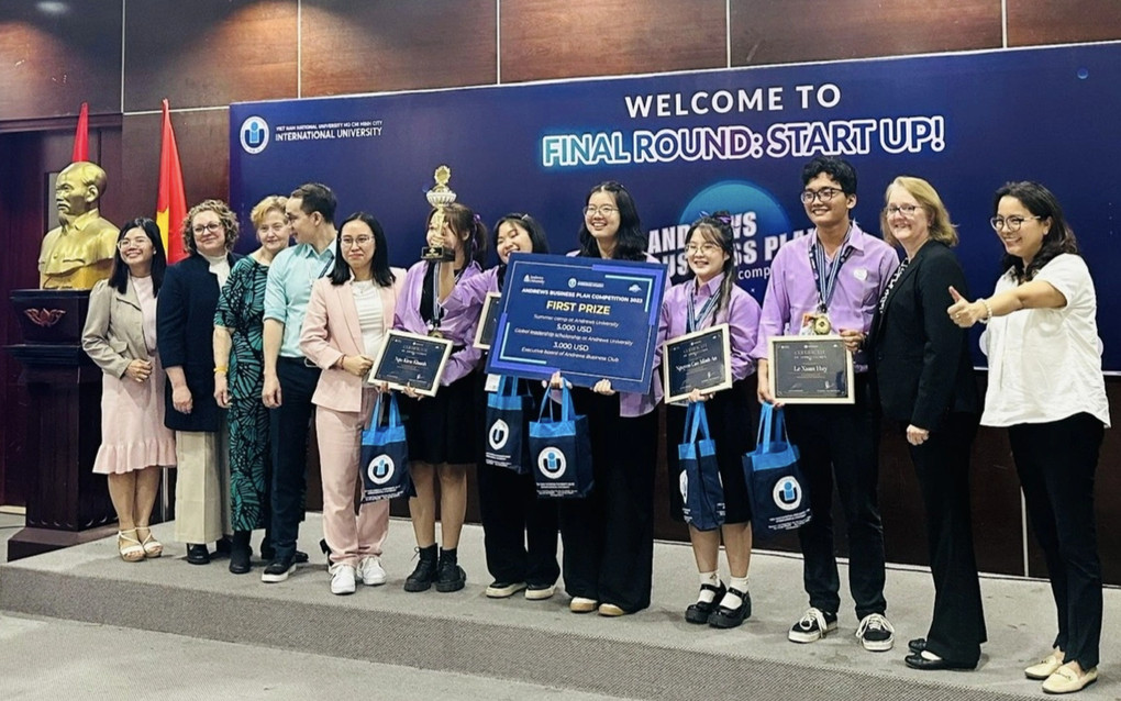 Ý tưởng "đưa yến sào đến Mỹ" giúp nhóm sinh viên giành giải Nhất