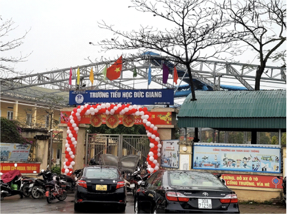 Hoài Đức: Rực rỡ hội chợ xuân giáp thìn năm 2024 tại trường tiểu học xã Đức Giang