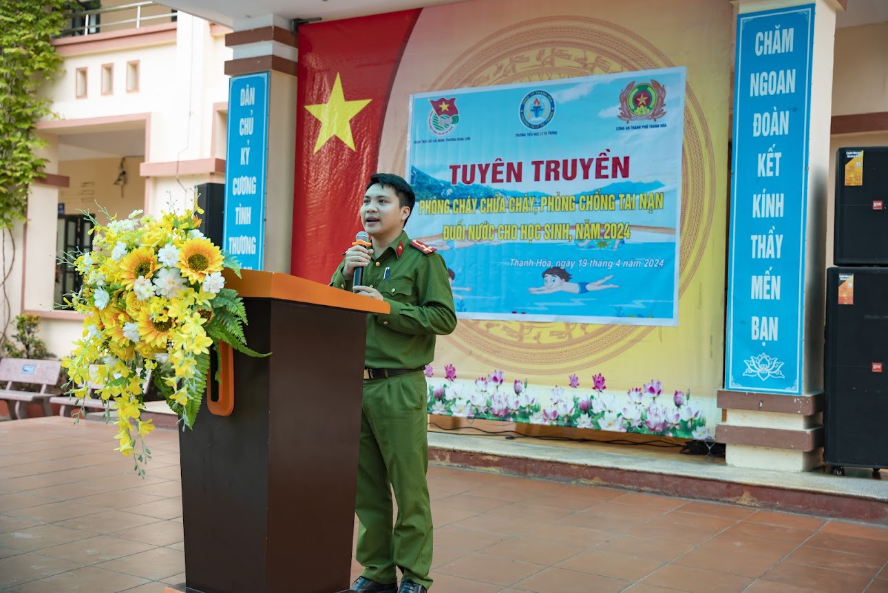 Thanh Hóa: Trường tiểu học Lý Tự Trọng quan tâm tớI việc trang bị những kỹ năng mềm cho học sinh