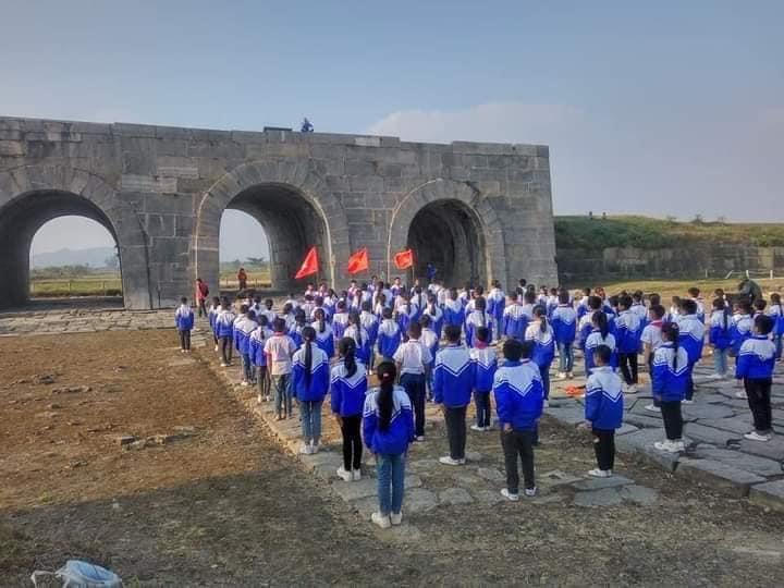 Giáo dục Di sản ngày càng khởi sắc và tạo nhiều ấn tượng tại Di sản Thành Nhà Hồ