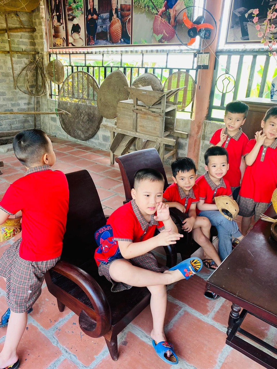 Giáo dục Di sản ngày càng khởi sắc và tạo nhiều ấn tượng tại Di sản Thành Nhà Hồ
