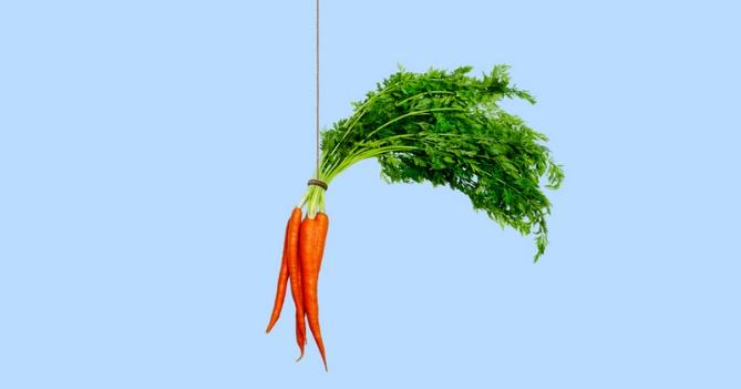 Biện pháp nào giúp các trường học ở khu vực khó khăn có thể thu hút nhiều giáo viên hơn?