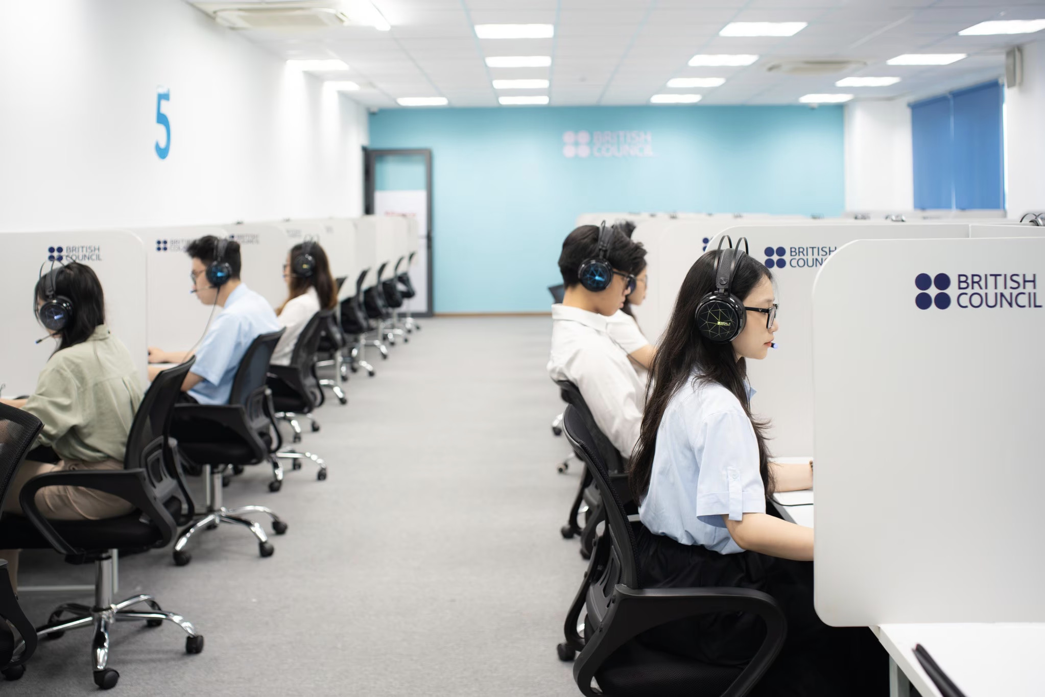 Bộ GD&ĐT lên tiếng vụ IDP cấp sai quy định hơn 56.000 chứng chỉ IELTS