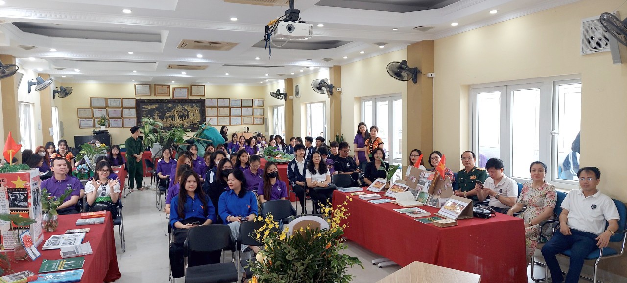 Ngành Lịch sử & Địa lý, trường ĐHGD tổ chức tọa đàm: “ Âm vang chiến thắng Điện Biên Phủ (1954-2024)”