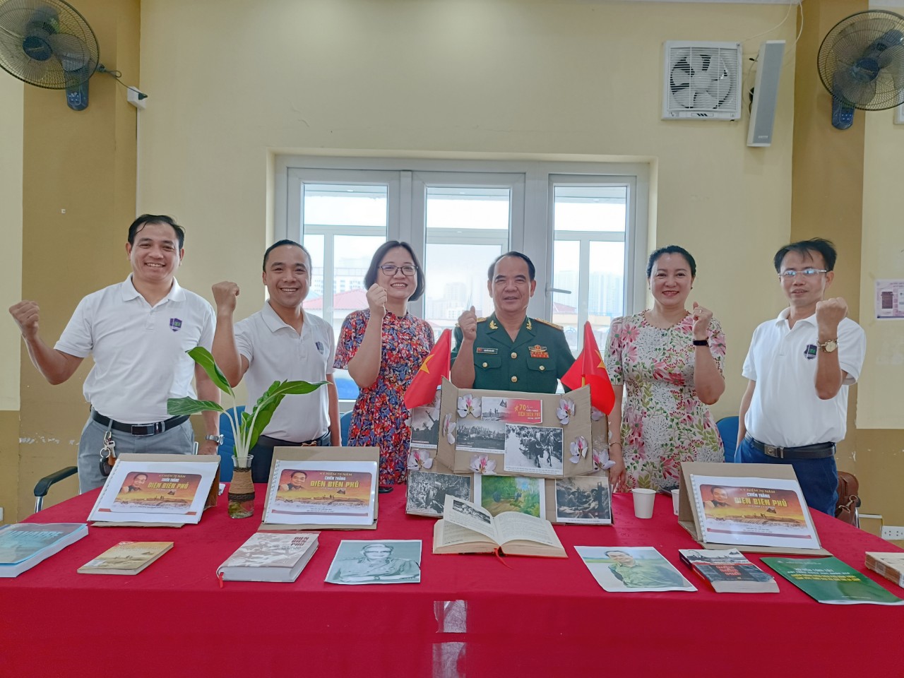 Ngành Lịch sử & Địa lý, trường ĐHGD tổ chức tọa đàm: “ Âm vang chiến thắng Điện Biên Phủ (1954-2024)”