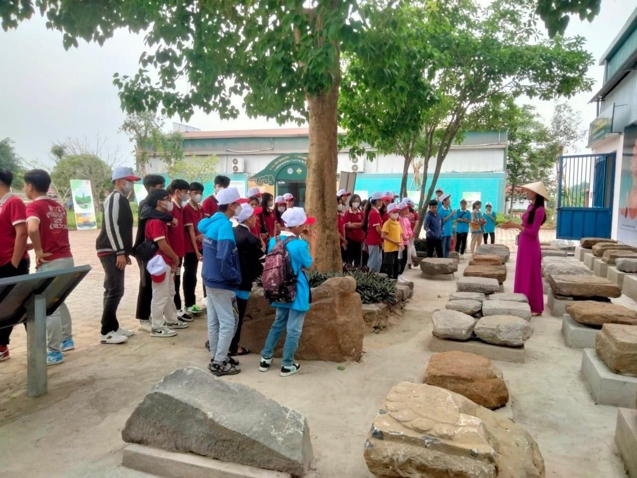 Di sản Thành Nhà Hồ hướng tới xây dựng – điểm đến an toàn, thân thiện, môi trường du lịch văn hoá, văn minh, hấp dẫn