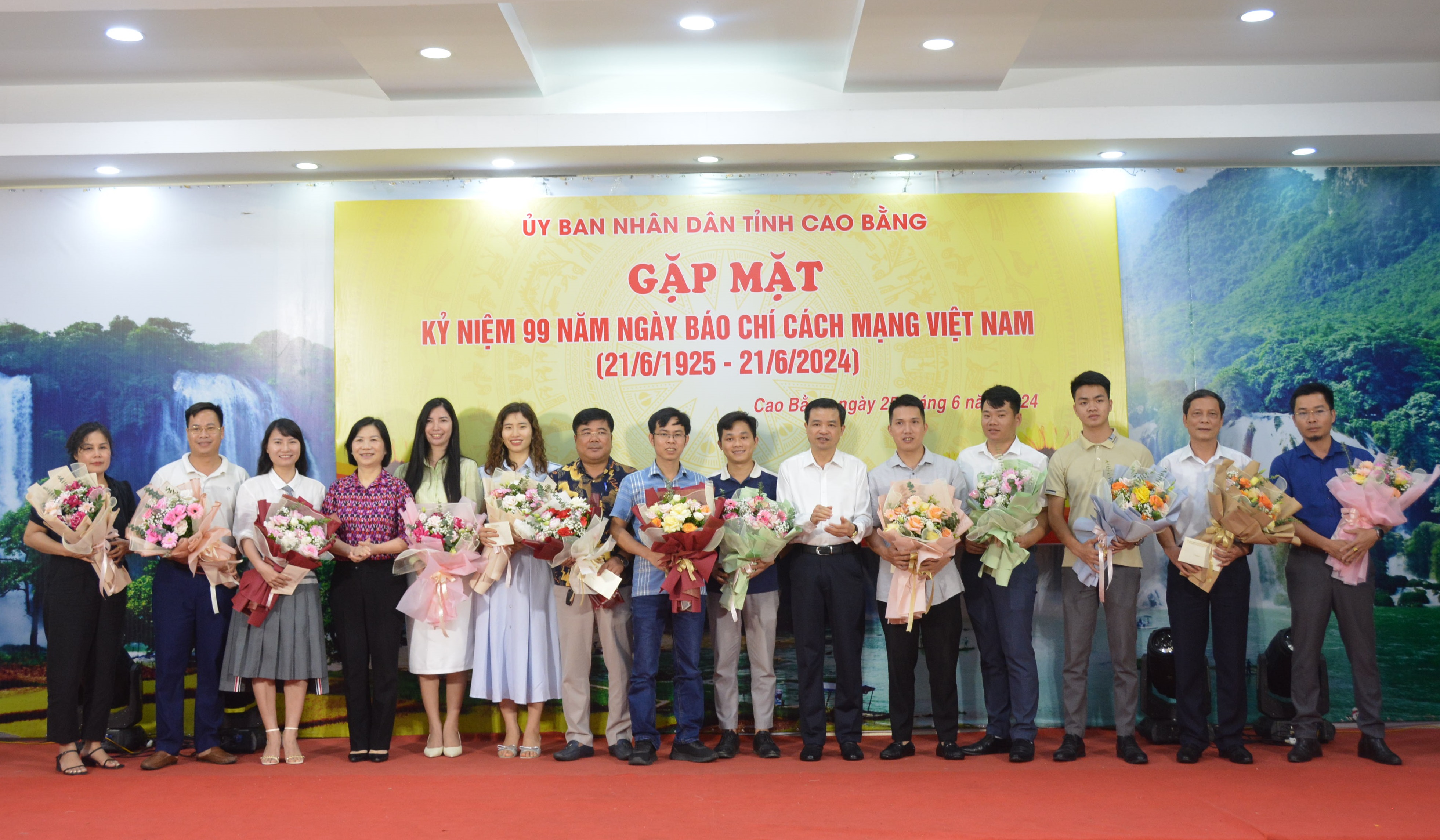 Cao Bằng: gặp mặt các cơ quan báo chí nhân kỷ niệm 99 năm ngày Báo chí cách mạng Việt Nam