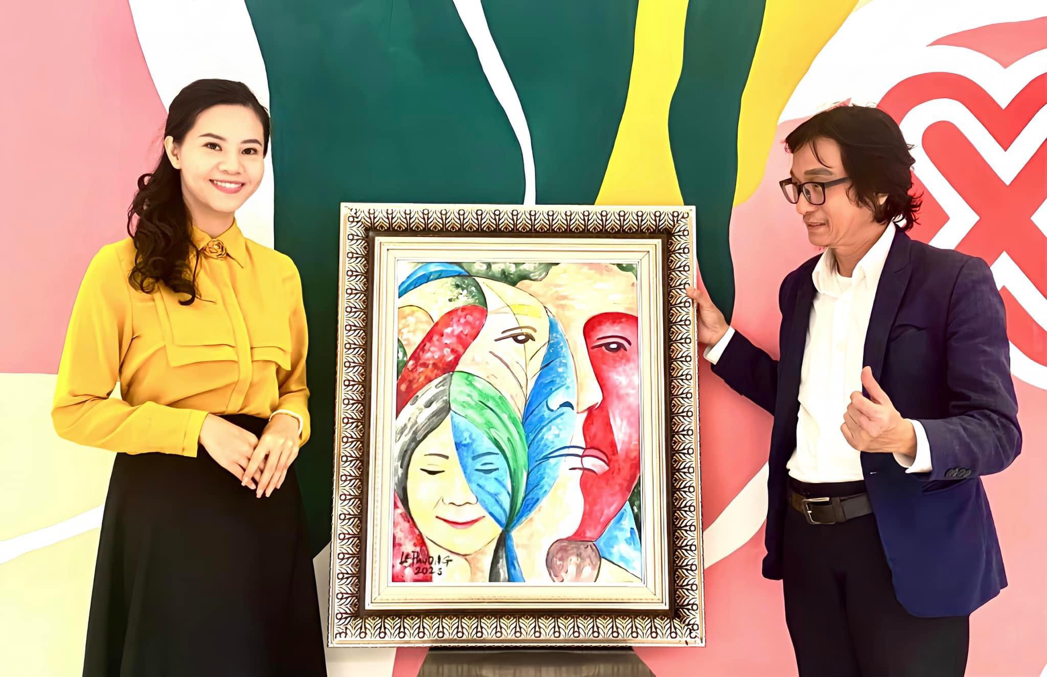 Họa sĩ Lê Phương gieo Nhân Tâm, gặt hái tình người