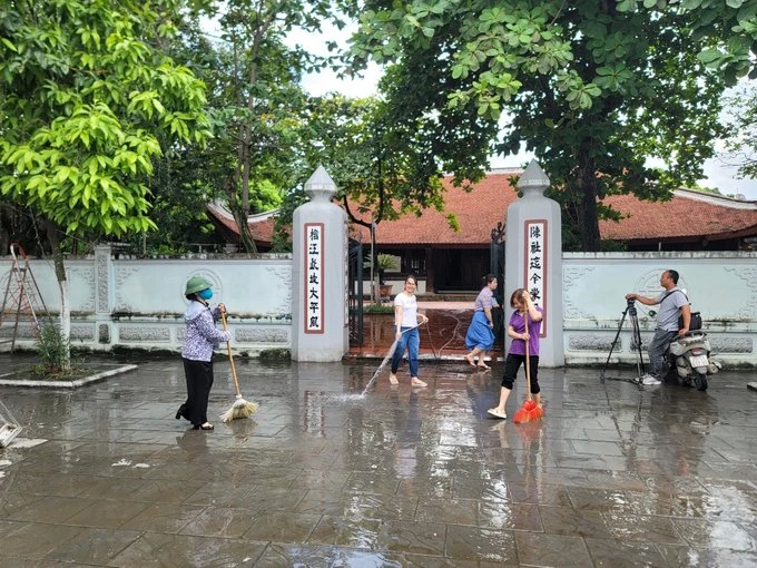 Tổng bí thư Nguyễn Phú Trọng Nhà Lãnh Đạo vĩ đại và bình dị trong lòng dân