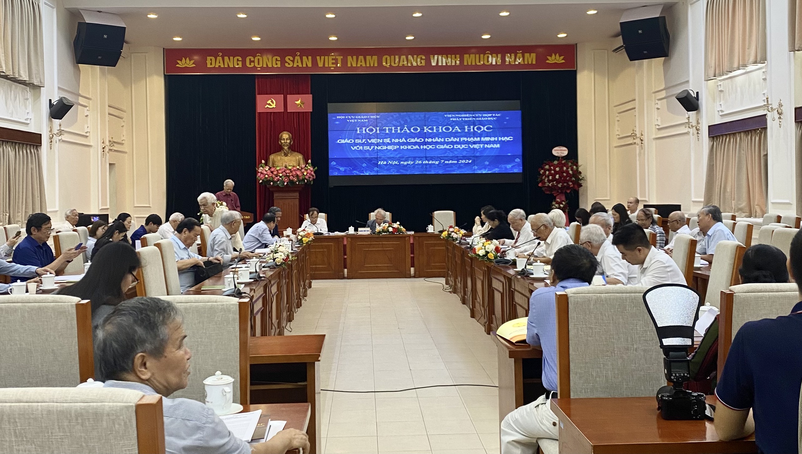 Hội thảo khoa học GS.VS. NGND Phạm Minh Hạc với sự phát triển khoa học giáo dục Việt Nam