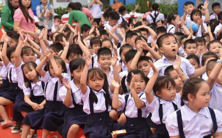TP HCM: Đề xuất giảm học phí trong năm học mới