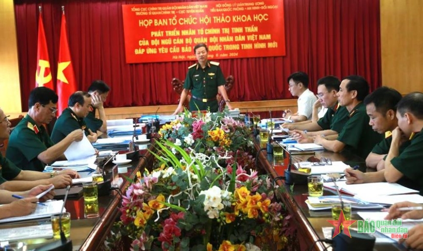 TƯ TƯỞNG HỒ CHÍ MINH VỀ XÂY DỰNG, PHÁT HUY NHÂN TỐ CHÍNH TRỊ TINH THẦN TRONG XÂY DỰNG VÀ BẢO VỆ TỔ QUỐC