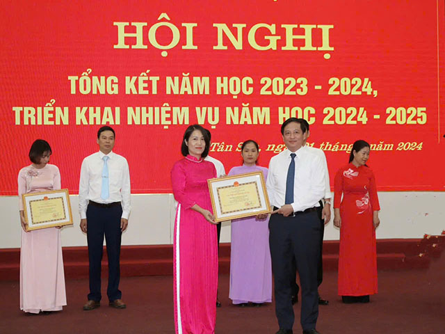 Phú Thọ: Trường Mầm non Tân Phú (Tân Sơn) xây dựng trường mầm non hạnh phúc