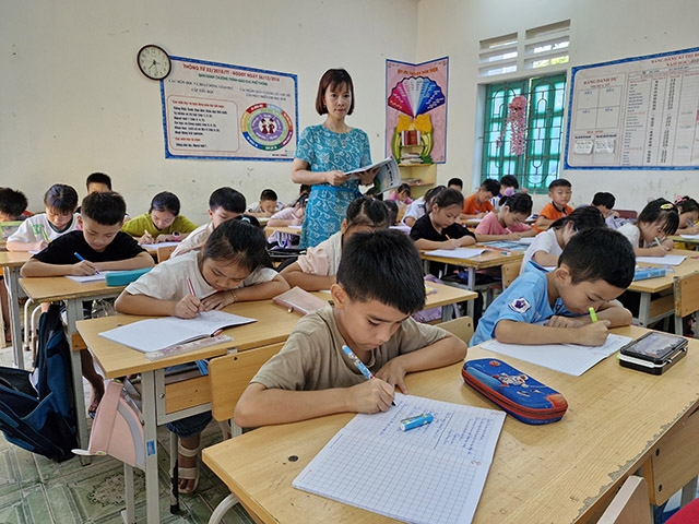 Phú Thọ: Huyện Yên Lập quan tâm dạy học tăng cường tiếng Việt cho học sinh tiểu học vùng dân tộc thiểu số