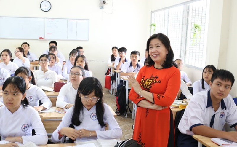 Bộ Giáo dục và Đào tạo đề xuất chính sách tiền lương và đãi ngộ mới cho nhà giáo
