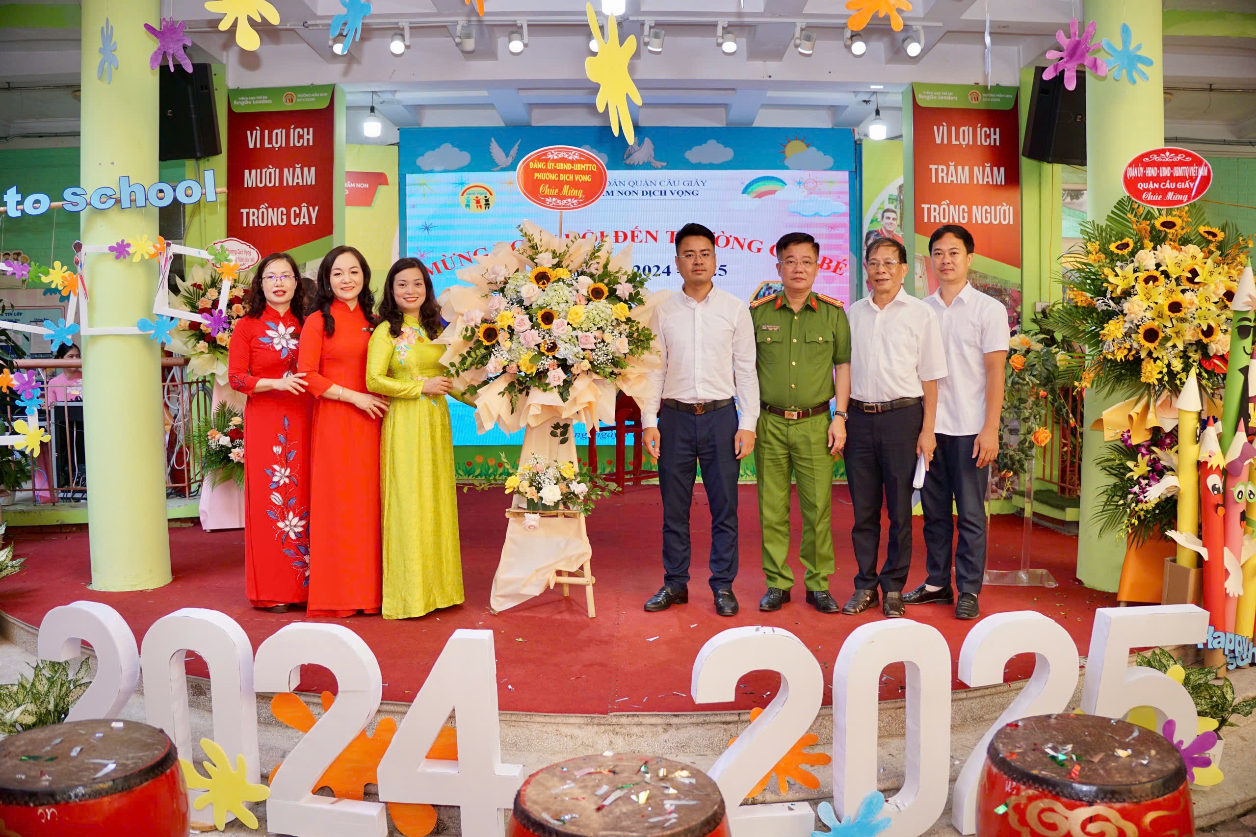 Trường mầm non Dịch Vọng (Cầu Giấy, Hà Nội): Hân hoan đón chào năm học mới!