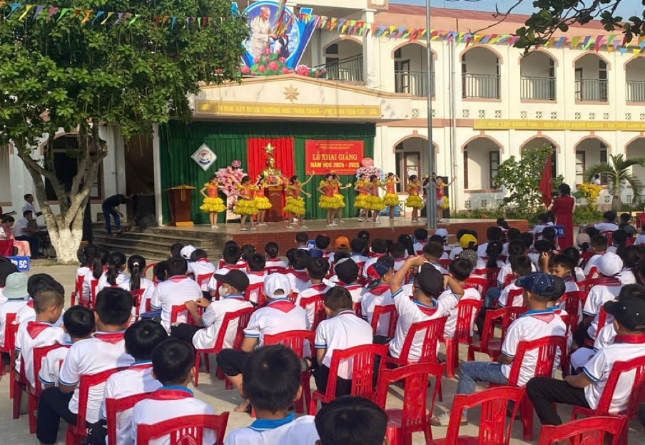 Xã Công Chính – Nông Cống : Tưng bừng khai giảng năm học 2024 – 2025.