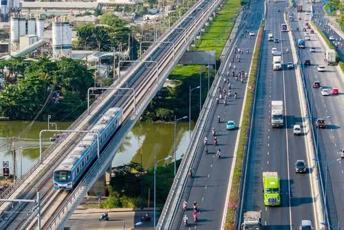 Điều chỉnh lịch chạy các phương tiện giao thông công cộng ở Thành phố Hồ Chí Minh dịp Tết Ất Tỵ 2025