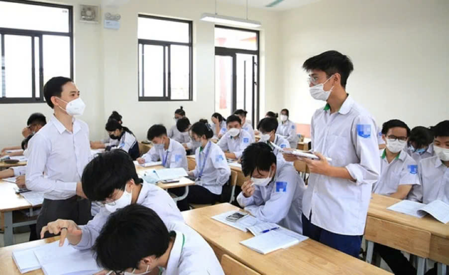 Thu Tiền Học Sinh Sai Quy Định, Giáo Viên Có Thể Bị Phạt Tù