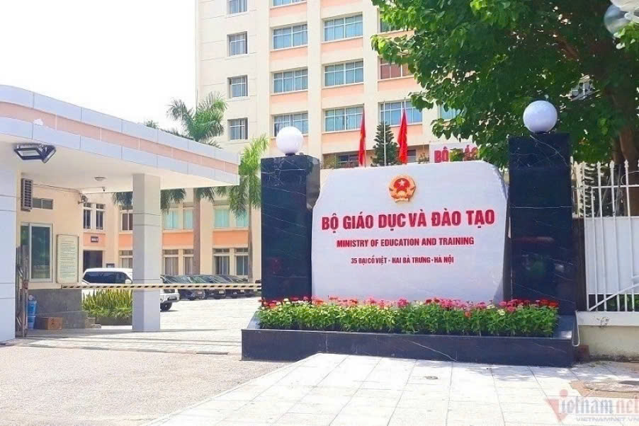 Cơ Cấu Lại Bộ GD&ĐT: Dự Kiến Bỏ 5 Vụ, Thêm Một Cục