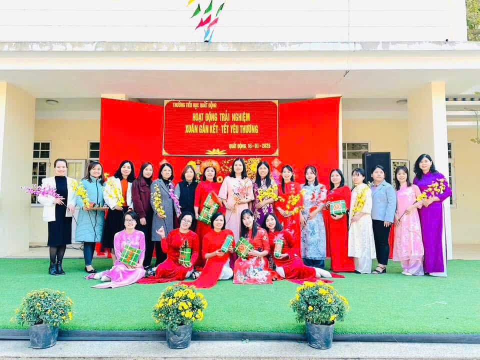 Xuân Gắn Kết, Tết Yêu Thương: Trường Tiểu Học Quất Động Lan Tỏa Yêu Thương Dịp Tết