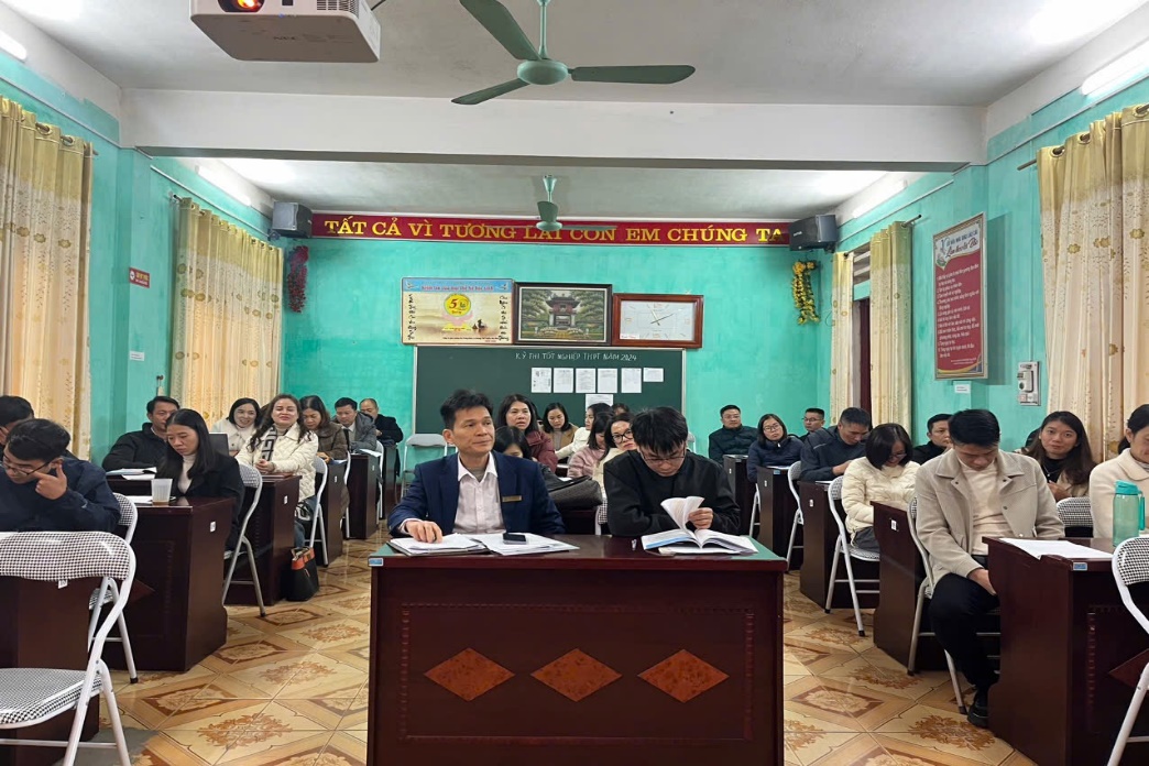 Sở Giáo dục và Đào tạo tỉnh Lào Cai chỉ đạo các nhà trường chuẩn bị đưa môn Tin học vào kỳ thi tốt nghiệp THPT năm 2025