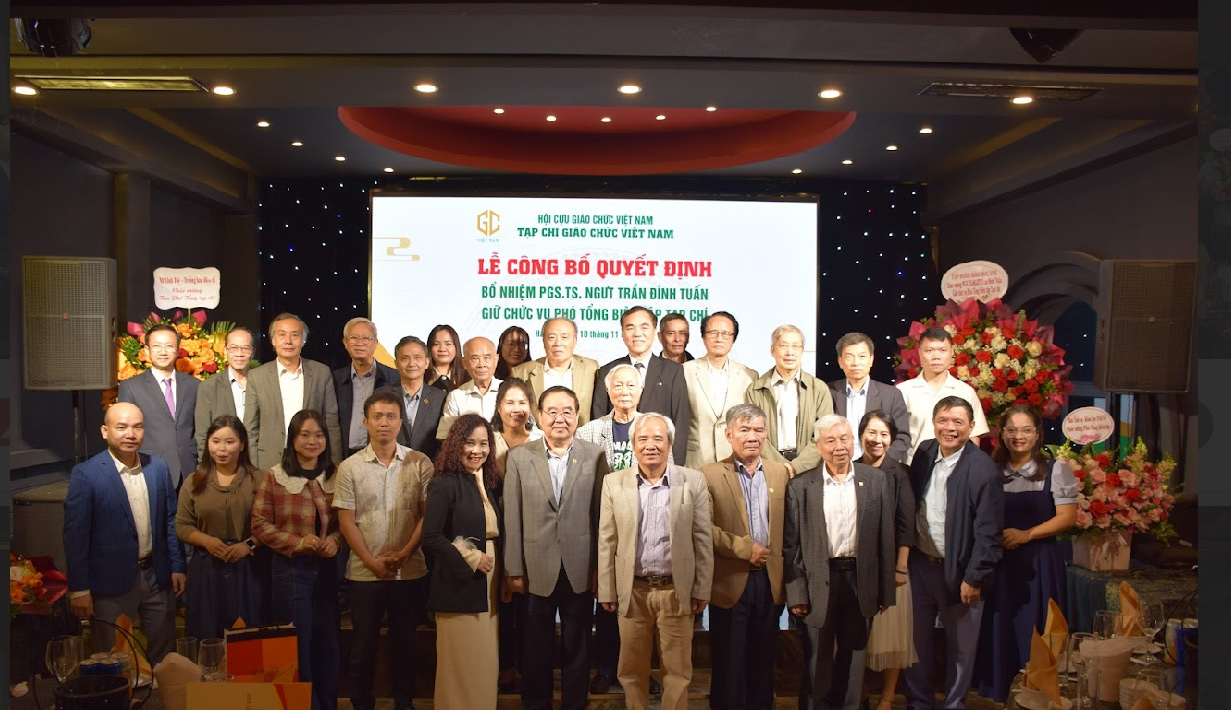 LỄ CÔNG BỐ QUYẾT ĐỊNH BỔ NHIỆM PHÓ TỔNG BIÊN TẬP TẠP CHÍ GIÁO CHỨC VIỆT NAM