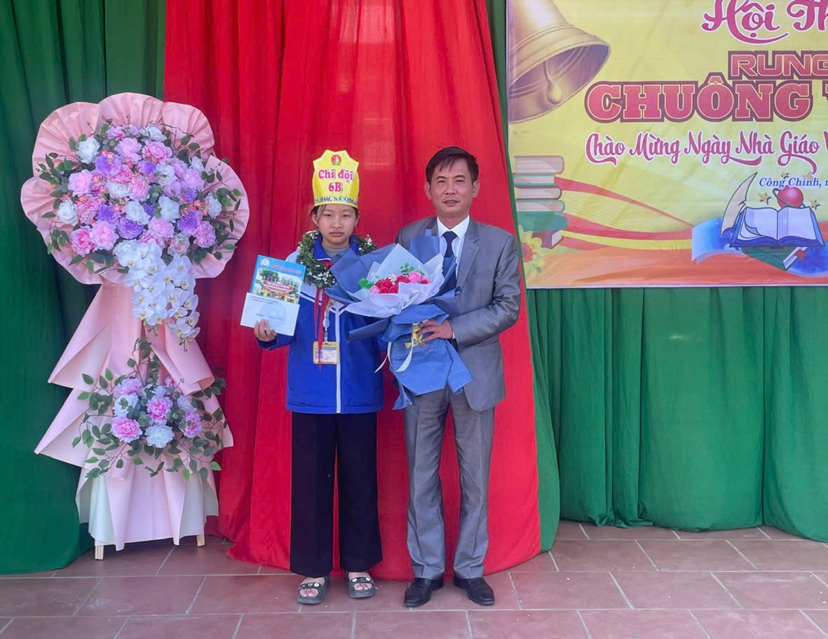 Thanh hóa: Trường THCS Công Chính tổ chức Hội thi Rung chuông vàng Chào mừng 43 năm Ngày Nhà giáo Việt Nam 20/11