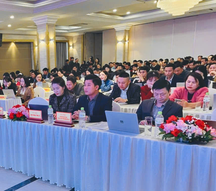 Hà Tĩnh khai giảng khóa đào tạo nâng cao năng lực số cho cán bộ phụ trách chuyển đổi số cấp xã năm 2025