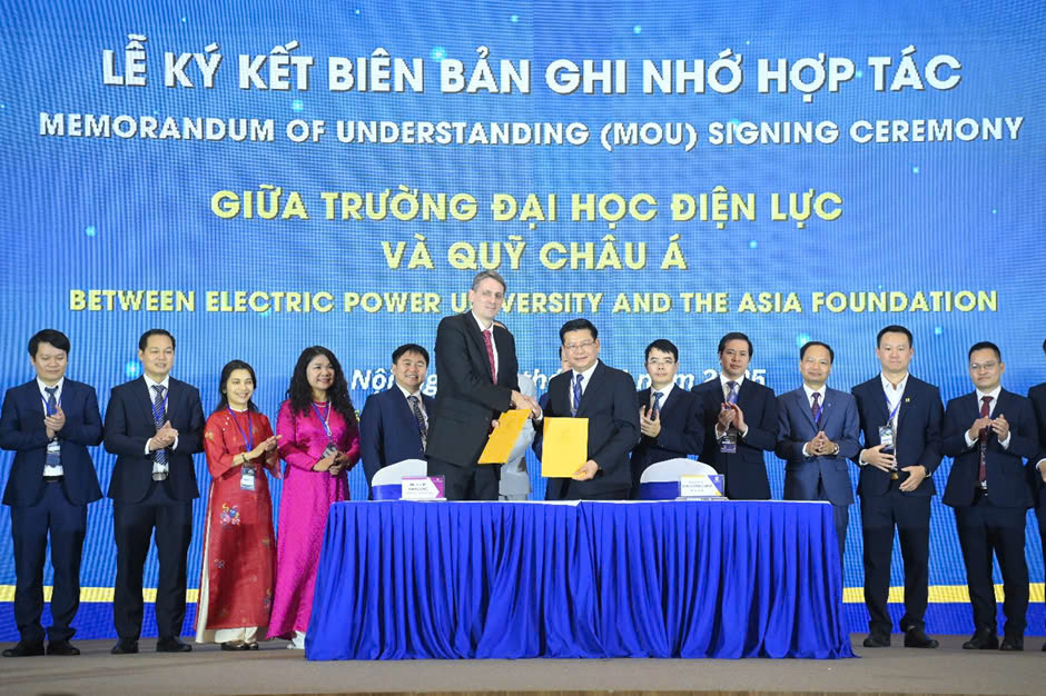 Khai mạc Hội thảo khoa học quốc tế IEEE về Môi trường và Kỹ thuật Điện - Châu Á năm 2025 tại Trung tâm Đổi mới sáng tạo Quốc gia