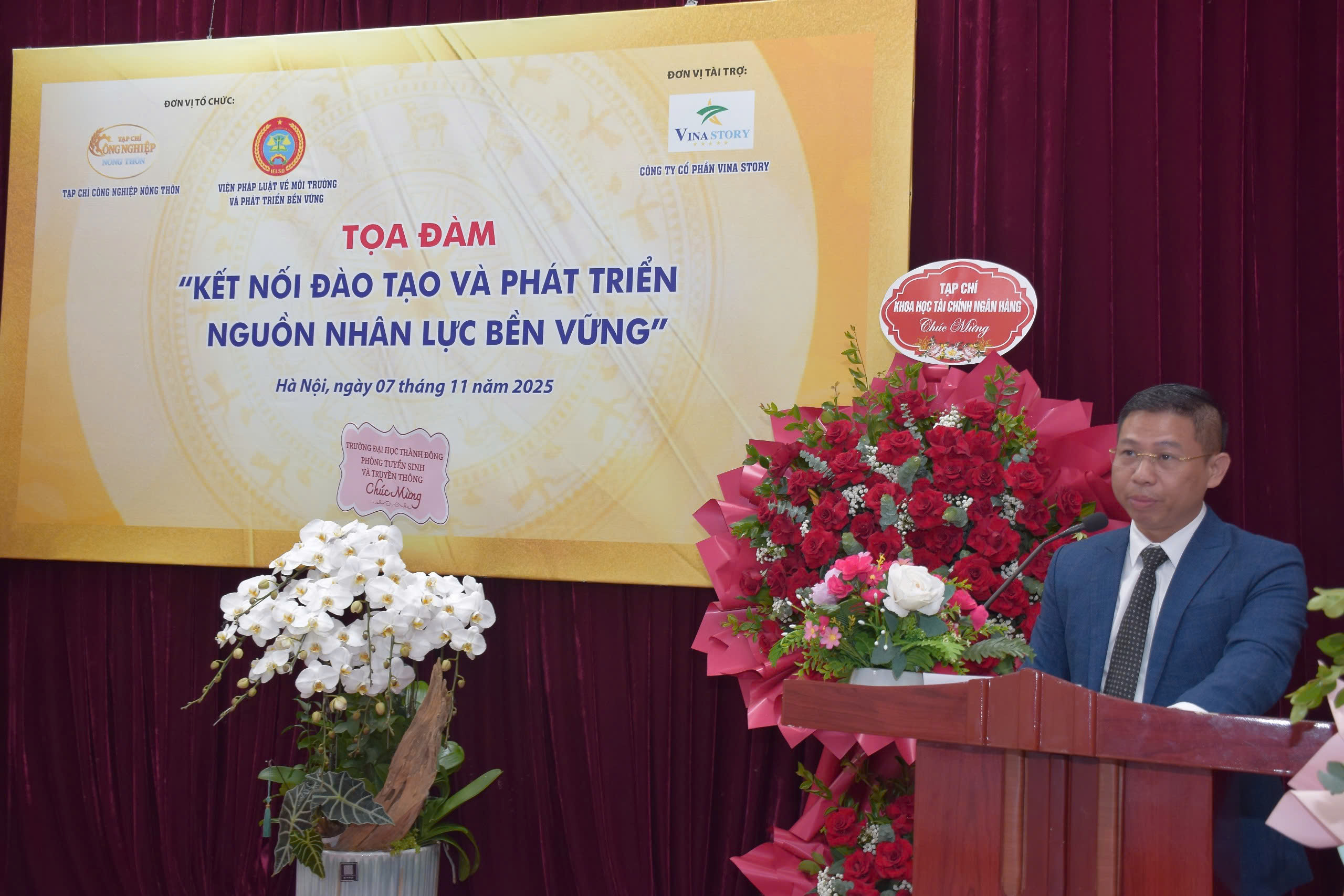 Tọa đàm “Kết nối đào tạo và phát triển nguồn nhân lực bền vững”