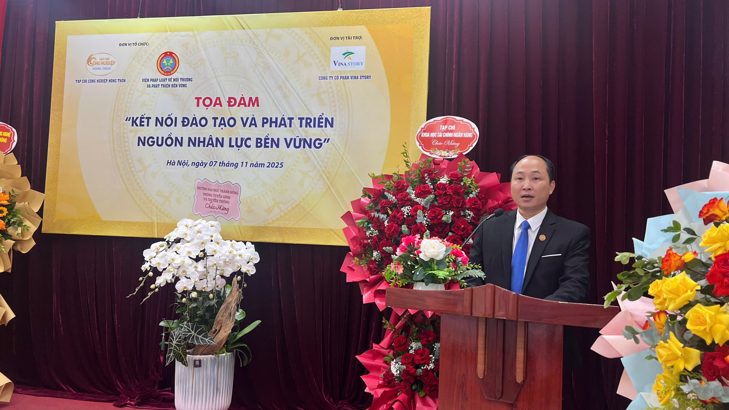 Tọa đàm “Kết nối đào tạo và phát triển nguồn nhân lực bền vững”