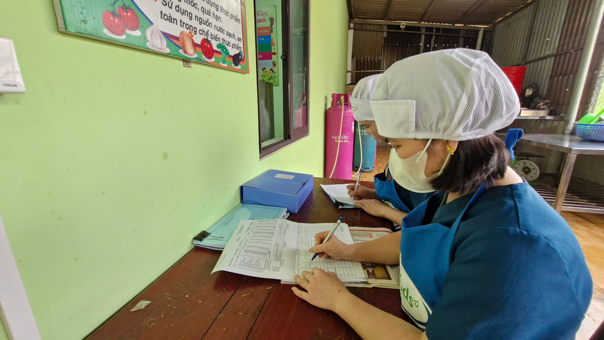 Phú Thọ: Bậc học mầm non huyện Cẩm Khê đảm bảo vệ sinh an toàn thực phẩm tại bếp ăn bán trú