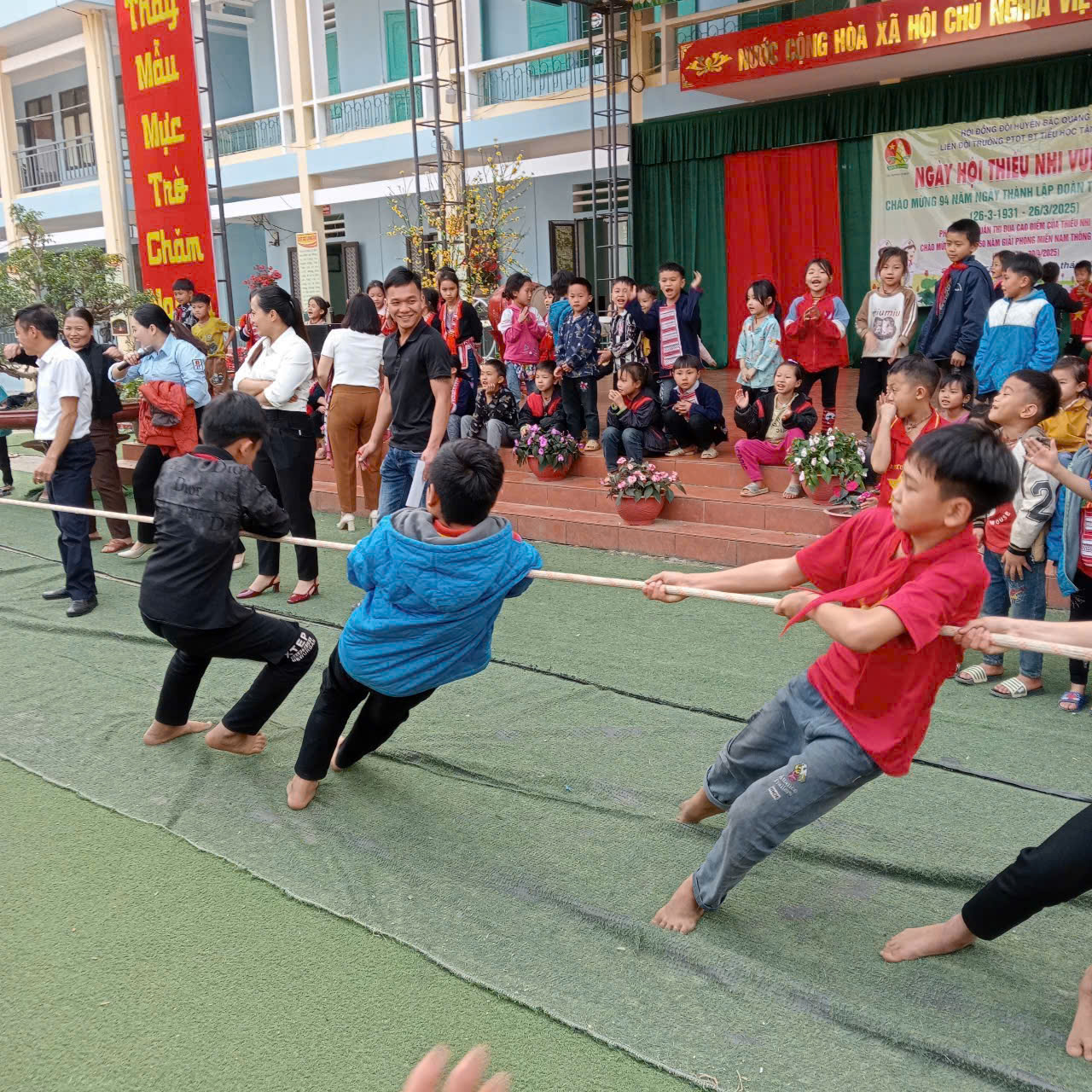 Hà Giang: Trường PTDTBT tiểu học Tân Lập với bữa cơm bán trú ấm lòng học sinh vùng cao