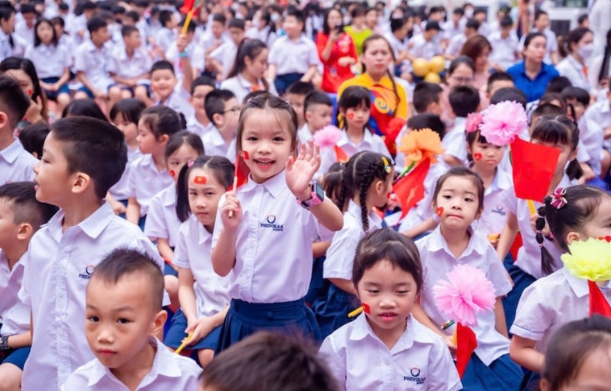 Miễn học phí công lập đến lớp 12: Học sinh trường dân lập sẽ ra sao?