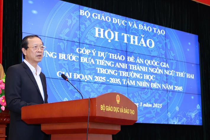 Hội thảo lấy ý kiến về Đề án Từng bước đưa tiếng Anh trở thành ngôn ngữ thứ hai trong trường học