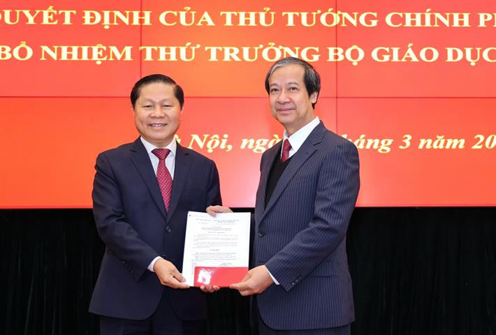 Bộ GDĐT công bố Quyết định điều động, bổ nhiệm Thứ trưởng và lãnh đạo các đơn vị trực thuộc