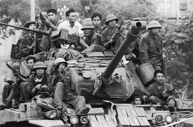 CÔNG TÁC TUYÊN TRUYỀN GÓP PHẦN LÀM NÊN THẮNG LỢI CHIẾN DỊCH HỒ CHÍ MINH LỊCH SỬ