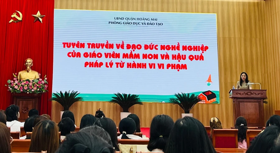 Tăng cường đạo đức nghề nghiệp, phòng ngừa bạo hành trong các cơ sở mầm non