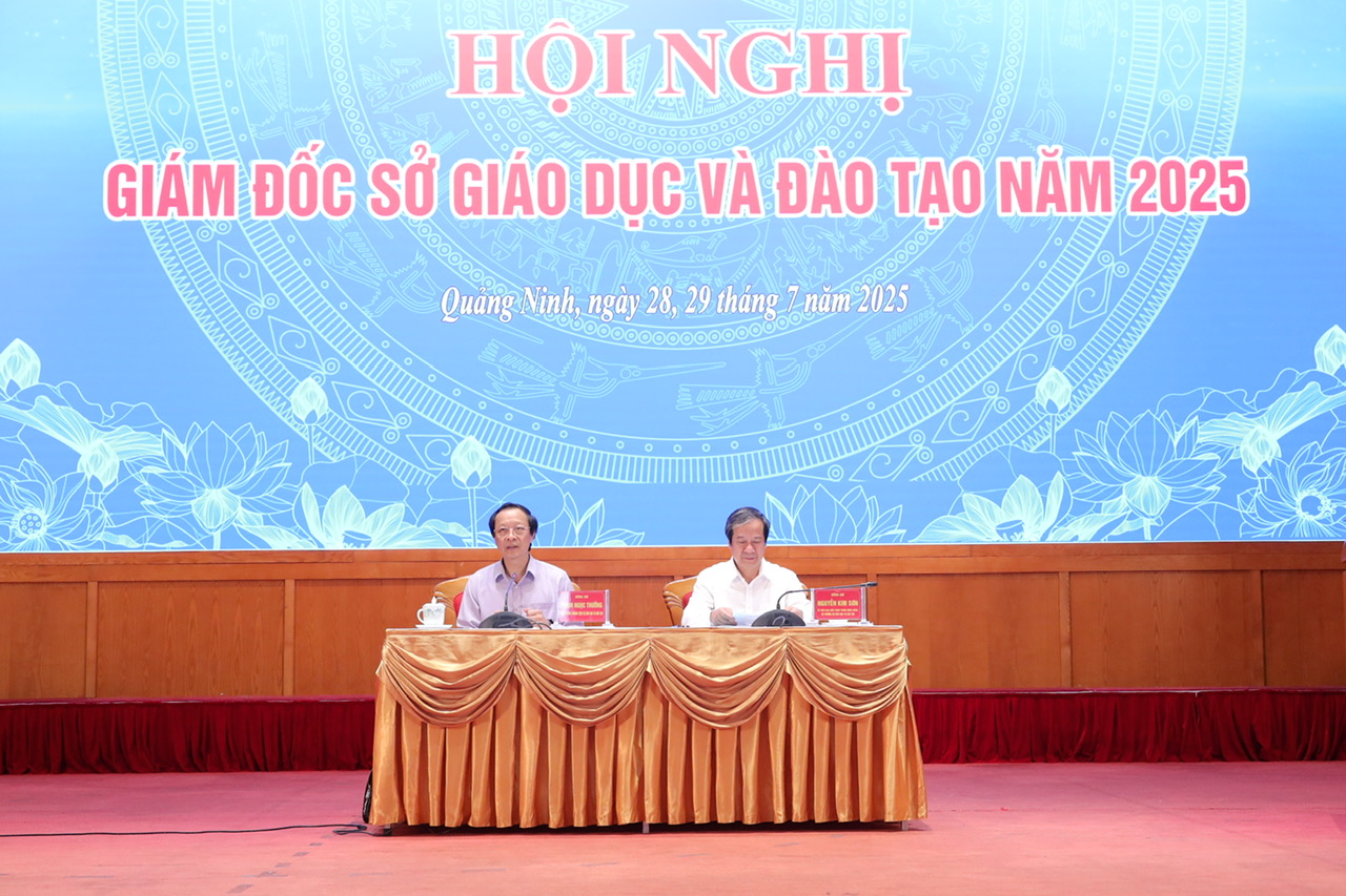 GIÁO DỤC TRONG THỜI ĐIỂM CHUYỂN MÌNH: TRIỂN KHAI MẠNH MẼ, ĐỒNG BỘ NHỮNG QUYẾT SÁCH LỚN