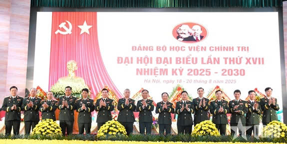 ĐẠI HỘI ĐẠI BIỂU ĐẢNG BỘ HỌC VIỆN CHÍNH TRỊ LẦN THỨ XVII, XÁC ĐỊNH NHIỆM VỤ TRUNG TÂM VỀ GIÁO DỤC- ĐÀO TẠO VÀ NGHIÊN CỨU KHOA HỌC