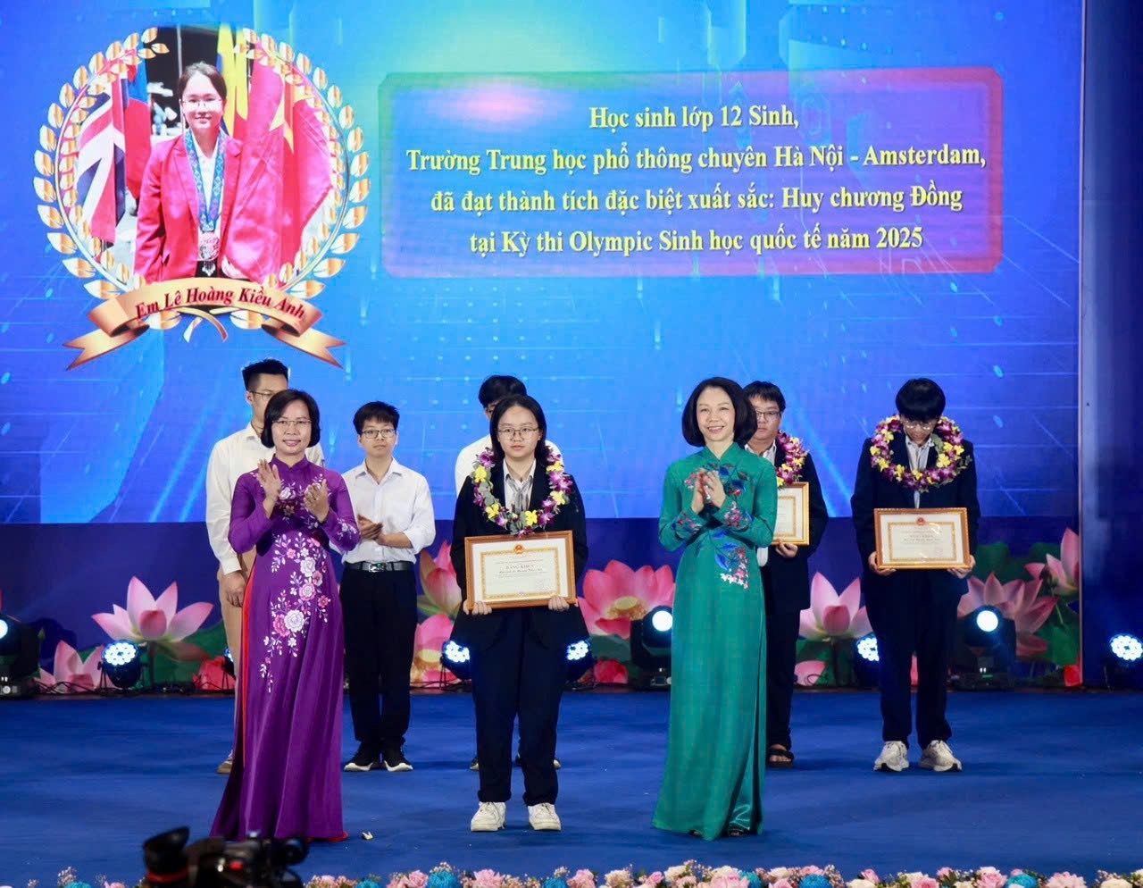 Giáo dục Hà Nội vươn top đầu toàn quốc: Năm học mới đề cao học thật, điểm số thật
