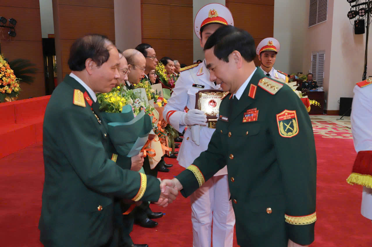 Tấm gương mẫu mực của người thầy thuốc cách mạng Việt Nam