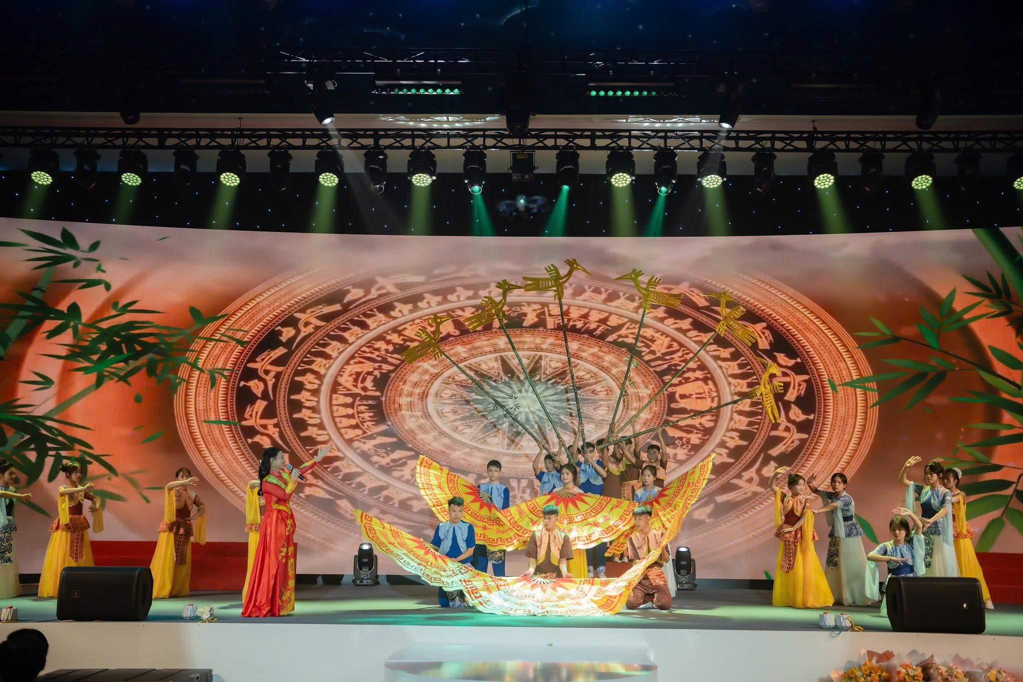 Giai điệu kết nối non sông – Hòa nhịp tự hào: Nobel Concert Night 2 lan tỏa tinh thần dân tộc và khát vọng thời đại